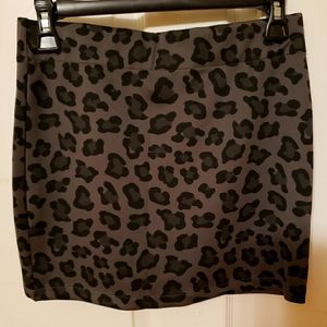Leopard print Aeropostale mini skirt